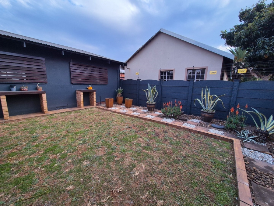 3 Bedroom Property for Sale in Vaalpark Free State